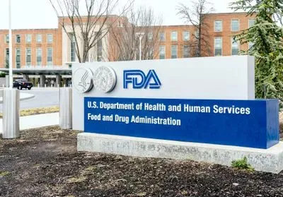 Photograph of the US Food and Drug Administration’s sign outside their offices in Washington, D.C.